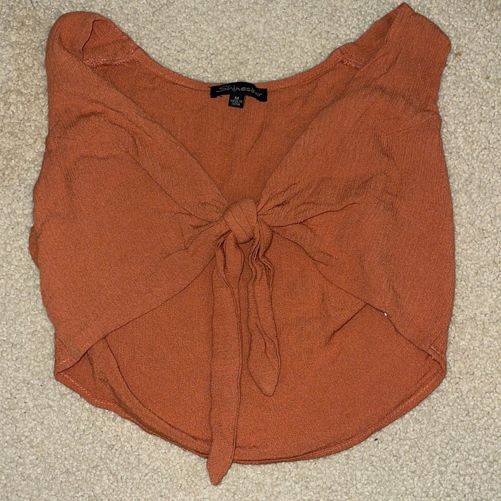 Shinestar Size M Orange crop top
